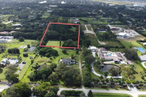 Terreno en venta en Southwest Ranches, Florida № 2054205 - foto 2