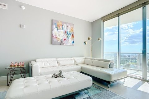 Condo in Fort Myers, Florida, 3 bedrooms  № 1549329 - photo 26