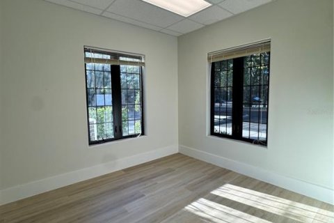 Propiedad comercial en alquiler en Orlando, Florida, 11.15 m2 № 1572923 - foto 8