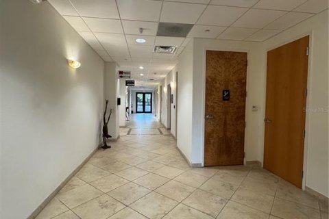 Propiedad comercial en alquiler en Orlando, Florida, 11.15 m2 № 1572923 - foto 3