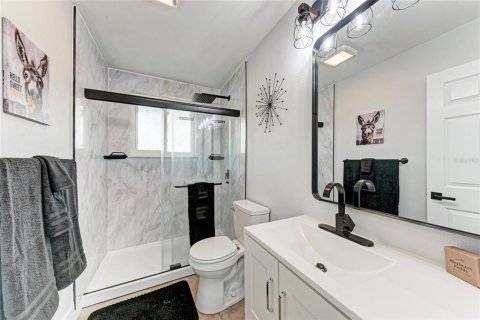 Apartment in Sarasota, Florida 2 bedrooms, 92.9 sq.m. № 2212992 - photo 15