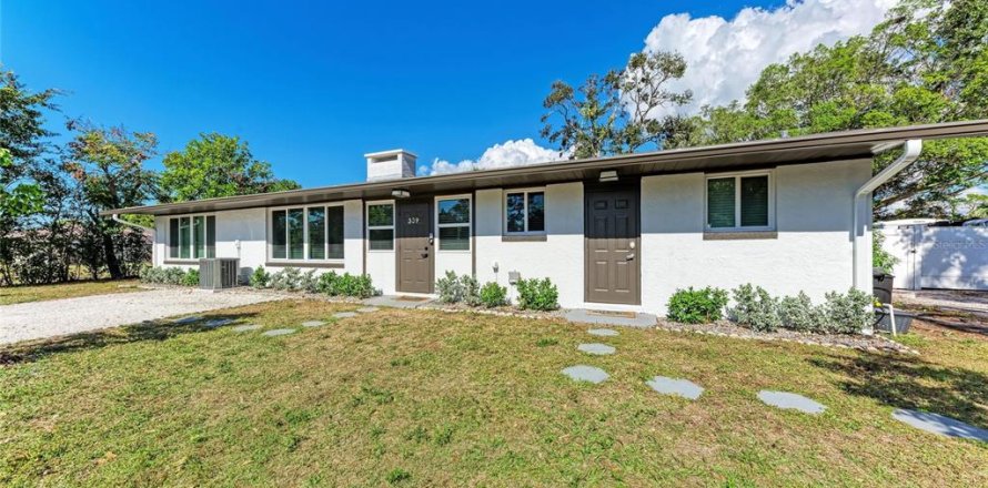 Apartment in Sarasota, Florida 2 bedrooms, 92.9 sq.m. № 2212992