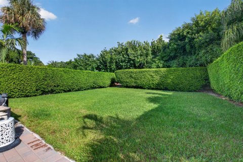 House in Boca Raton, Florida 2 bedrooms, 130.99 sq.m. № 2402090 - photo 28
