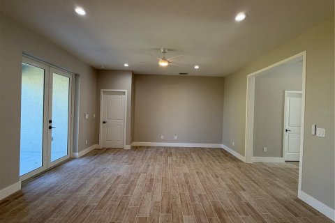 Villa ou maison à vendre à Englewood, Floride: 3 chambres, 170.2 m2 № 2337385 - photo 4
