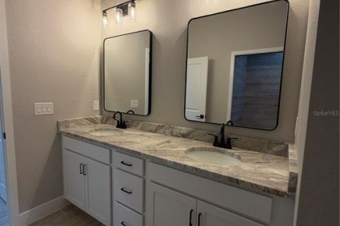 Villa ou maison à vendre à Englewood, Floride: 3 chambres, 170.2 m2 № 2337385 - photo 12