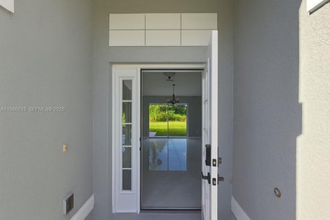 Casa en venta en Lehigh Acres, Florida, 3 dormitorios № 2046587 - foto 6