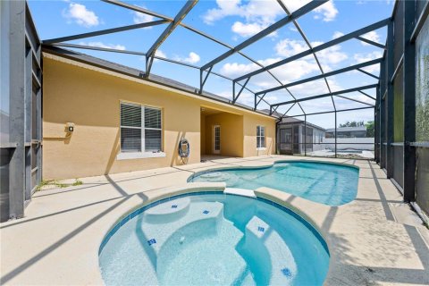 Casa en alquiler en Kissimmee, Florida, 4 dormitorios, 166.95 m2 № 1906376 - foto 2