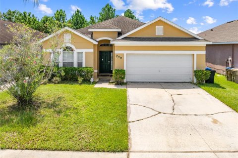 Casa en alquiler en Kissimmee, Florida, 4 dormitorios, 166.95 m2 № 1906376 - foto 1