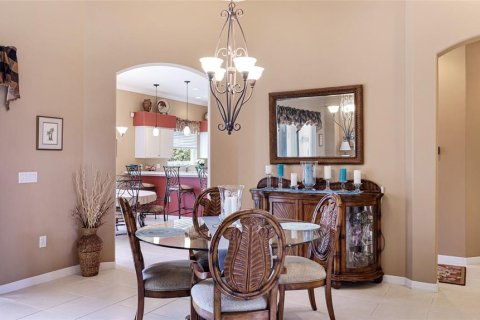 Villa ou maison à vendre à Sarasota, Floride: 3 chambres, 219.71 m2 № 1736656 - photo 13
