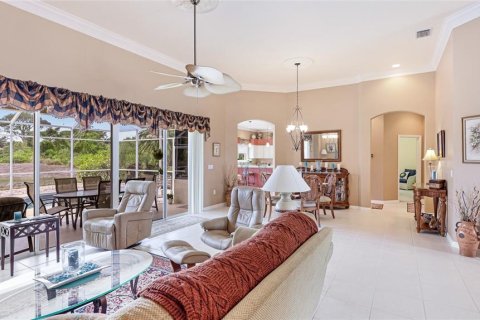 Villa ou maison à vendre à Sarasota, Floride: 3 chambres, 219.71 m2 № 1736656 - photo 11