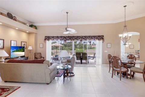 Villa ou maison à vendre à Sarasota, Floride: 3 chambres, 219.71 m2 № 1736656 - photo 9