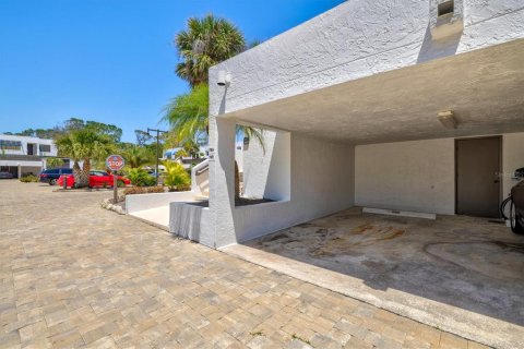 Condo in Longboat Key, Florida, 2 bedrooms  № 1675188 - photo 4