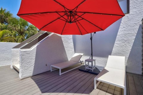 Condo in Longboat Key, Florida, 2 bedrooms  № 1675188 - photo 10