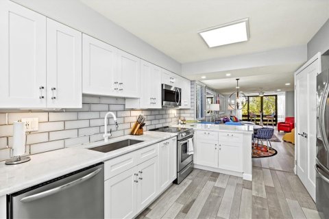 Condo in Longboat Key, Florida, 2 bedrooms  № 1675188 - photo 19