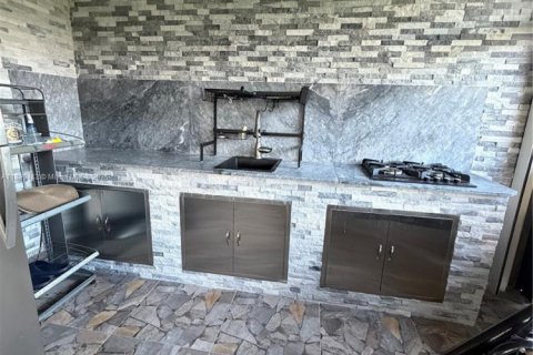 Casa en venta en Homestead, Florida, 4 dormitorios, 206.52 m2 № 1949194 - foto 22