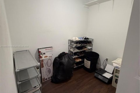 Casa en venta en Homestead, Florida, 4 dormitorios, 206.52 m2 № 1949194 - foto 13