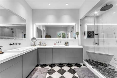 Touwnhouse à vendre à Coral Gables, Floride: 4 chambres, 320.61 m2 № 1998326 - photo 30