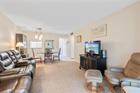 Copropriété à vendre à Margate, Floride: 2 chambres, 89 m2 № 2084413 - photo 15