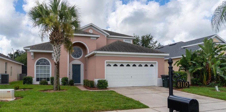 Casa en Kissimmee, Florida 5 dormitorios, 209.49 m2 № 1910118