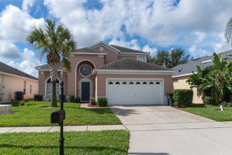 Casa en venta en Kissimmee, Florida, 5 dormitorios, 209.49 m2 № 1910118 - foto 27