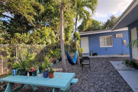 Apartment in Miami, Florida 1 bedroom № 1820205 - photo 2