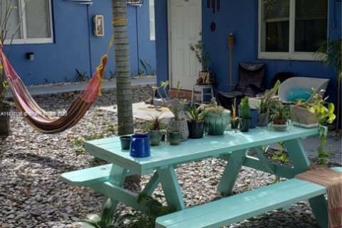 Apartment in Miami, Florida 1 bedroom № 1820205 - photo 3