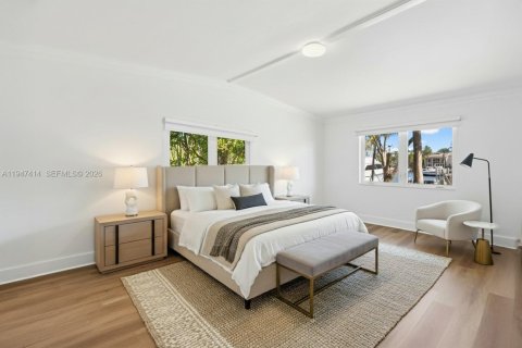 Снять в аренду виллу или дом в Ки-Бискейн, Флорида 7 спален, 361.39м2, № 2003745 - фото 12