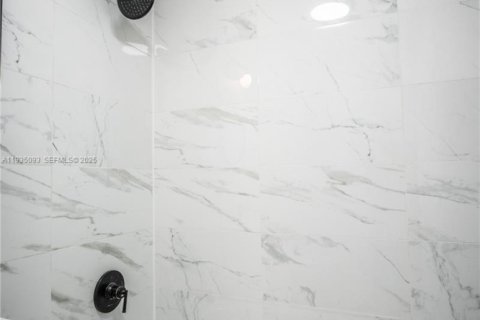 Appartement à louer à Miami Beach, Floride: 3 chambres, 104.52 m2 № 1993278 - photo 20