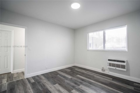 Appartement à louer à Miami Beach, Floride: 3 chambres, 104.52 m2 № 1993278 - photo 14