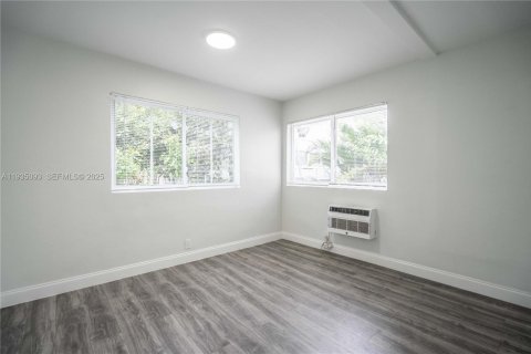 Appartement à louer à Miami Beach, Floride: 3 chambres, 104.52 m2 № 1993278 - photo 8