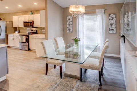 Casa en venta en Lakeland, Florida, 3 dormitorios, 185.9 m2 № 1510215 - foto 9