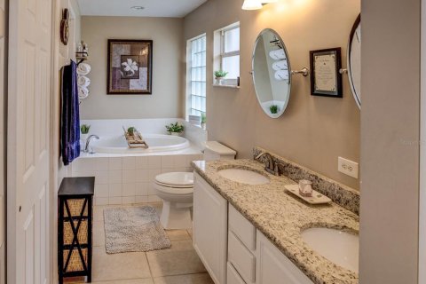 Casa en venta en Lakeland, Florida, 3 dormitorios, 185.9 m2 № 1510215 - foto 19