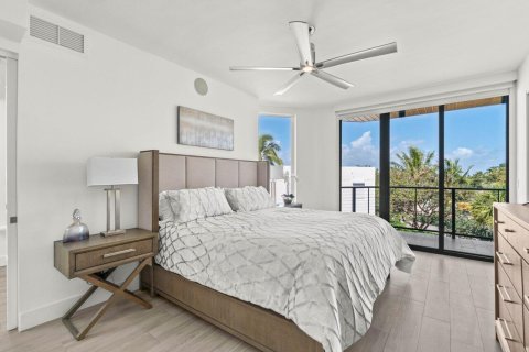 Condo in Palm Beach Shores, Florida, 3 bedrooms  № 2185036 - photo 12