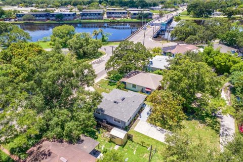 Casa en alquiler en Tampa, Florida, 2 dormitorios, 95.78 m2 № 1681135 - foto 17