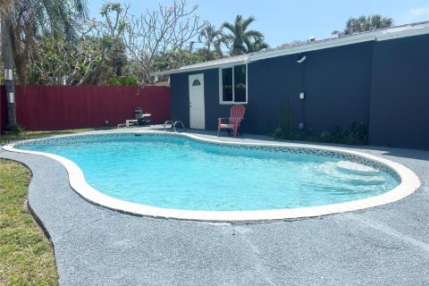 Casa en alquiler en Oakland Park, Florida, 2 dormitorios, 173.82 m2 № 2075442 - foto 16