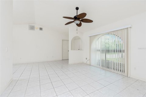 House in Port Charlotte, Florida 2 bedrooms, 128.58 sq.m. № 1795864 - photo 6