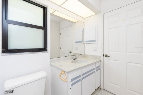 House in Port Charlotte, Florida 2 bedrooms, 128.58 sq.m. № 1795864 - photo 23