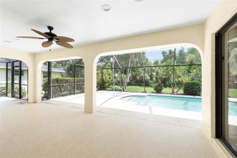 House in Port Charlotte, Florida 2 bedrooms, 128.58 sq.m. № 1795864 - photo 30