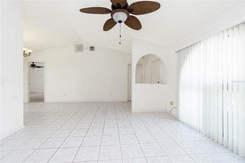 House in Port Charlotte, Florida 2 bedrooms, 128.58 sq.m. № 1795864 - photo 7