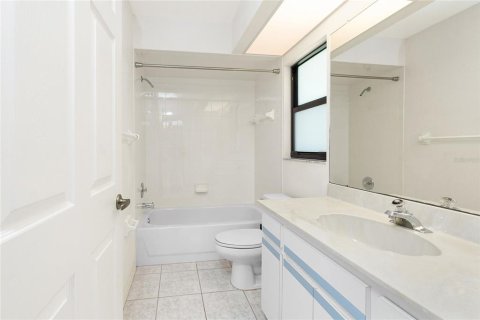 House in Port Charlotte, Florida 2 bedrooms, 128.58 sq.m. № 1795864 - photo 21