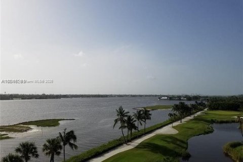 Apartamento en alquiler en Palm Beach, Florida, 1 dormitorio, 49.33 m2 № 1937930 - foto 26