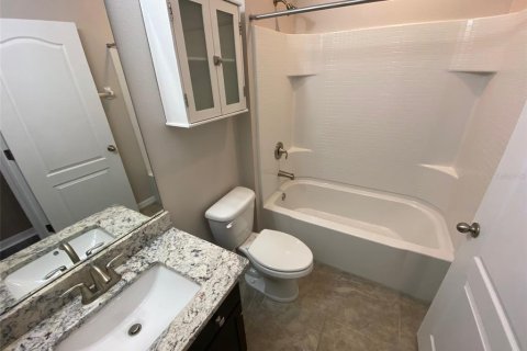 Townhouse in Wesley Chapel, Florida 3 bedrooms, 156.26 sq.m. № 1831791 - photo 13