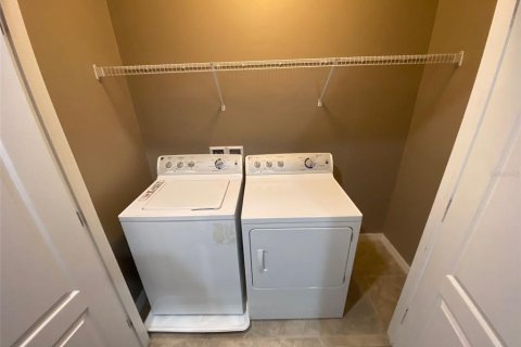 Townhouse in Wesley Chapel, Florida 3 bedrooms, 156.26 sq.m. № 1831791 - photo 16