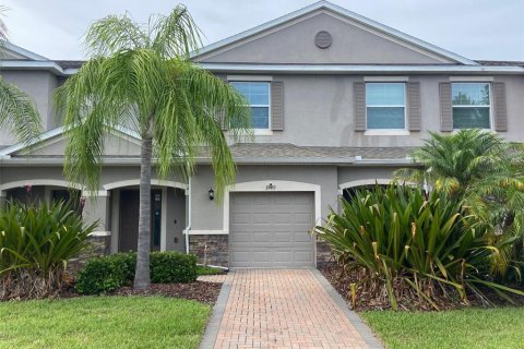 Townhouse in Wesley Chapel, Florida 3 bedrooms, 156.26 sq.m. № 1831791 - photo 1