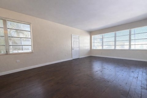 Condominio en alquiler en Miami Beach, Florida, 1 dormitorio, 69.68 m2 № 2043504 - foto 7