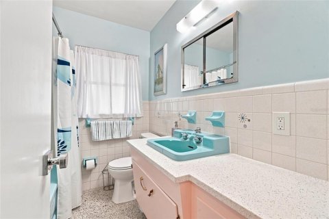 Casa en venta en Saint Petersburg, Florida, 3 dormitorios, 151.62 m2 № 2315083 - foto 27
