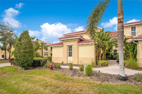 Condominio en venta en Bradenton, Florida, 3 dormitorios, 217.67 m2 № 1536829 - foto 3