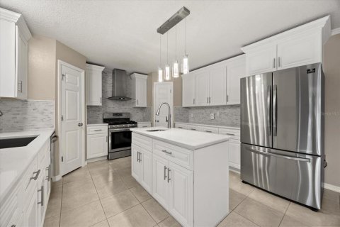 Villa ou maison à vendre à Clermont, Floride: 4 chambres, 272.2 m2 № 1798041 - photo 10