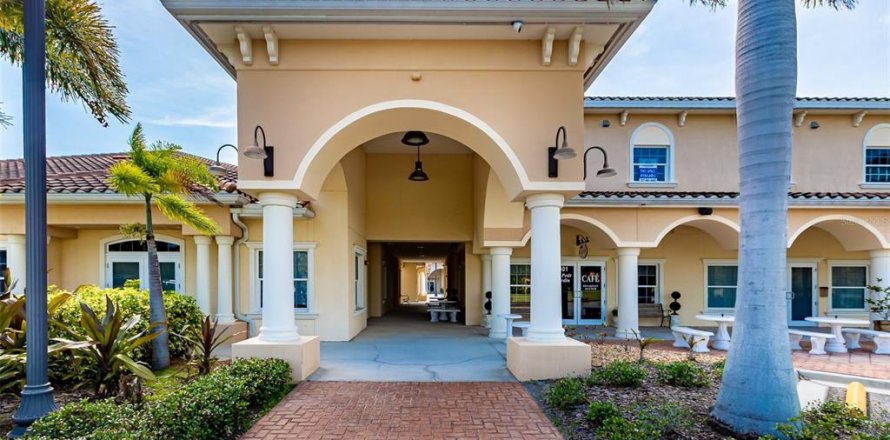 Propiedad comercial en Venice, Florida 616.78 m2 № 2108797