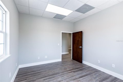 Propiedad comercial en venta en Venice, Florida, 616.78 m2 № 2108797 - foto 15